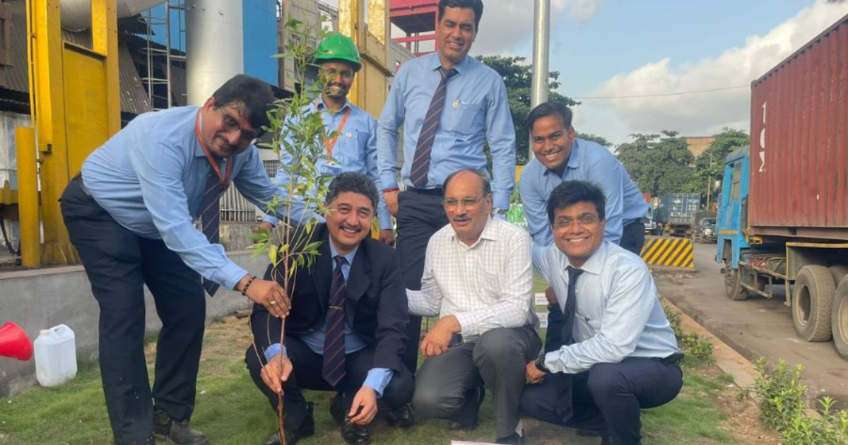 Viraj Profiles Promotes Green Initiatives on World Environment Day through Palghar Plantation Drive